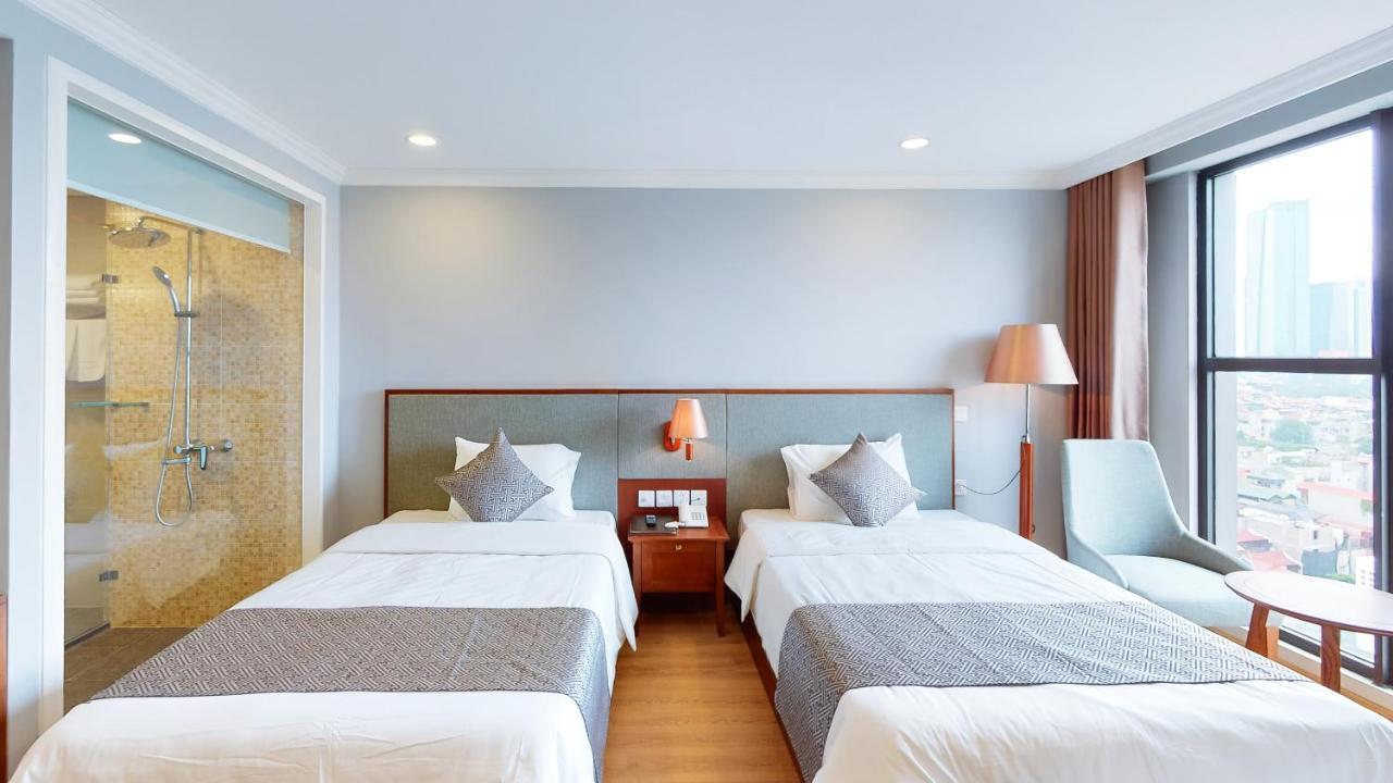 Cau Giay Hotel - By Bay Luxury Hanoi Exteriör bild