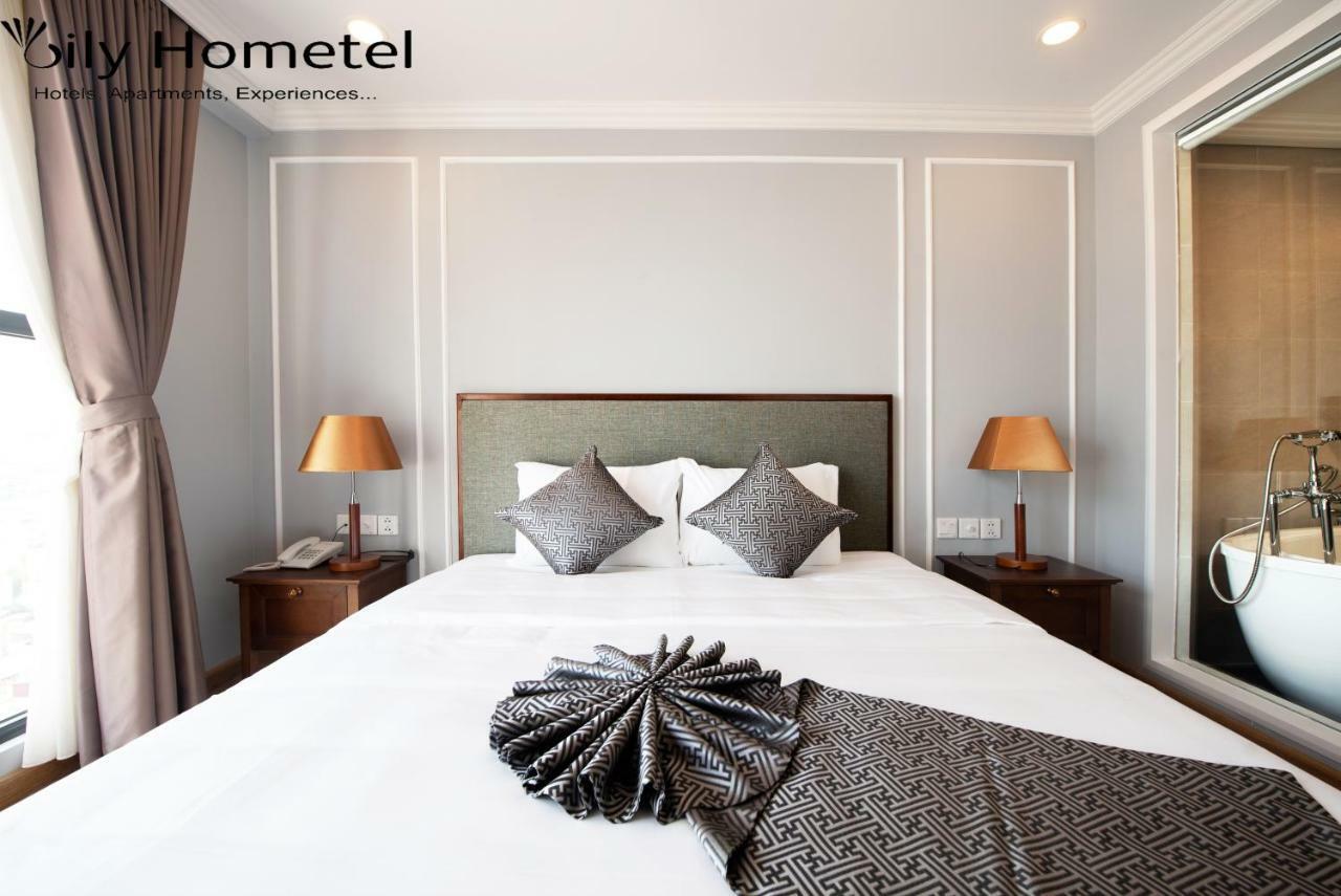 Cau Giay Hotel - By Bay Luxury Hanoi Exteriör bild